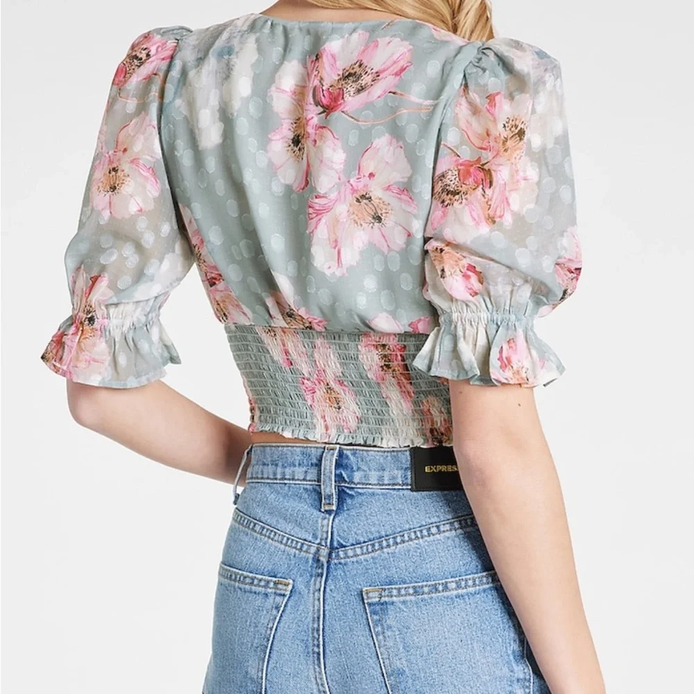 💚5 for $20💚 NEW Express Floral Clip Dot Print Smocked Waist Top - Picture 5 of 10